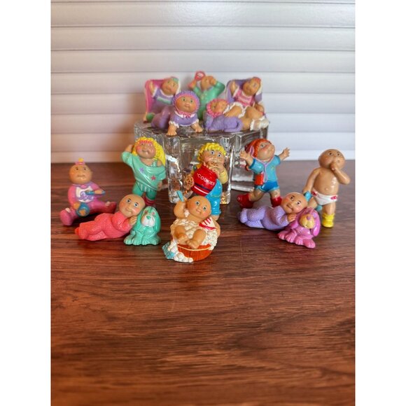 1980's Vintage Cabbage Patch Kids Figurines – PVC O.A.A. Inc – Lot of 13 - Picture 6 of 16